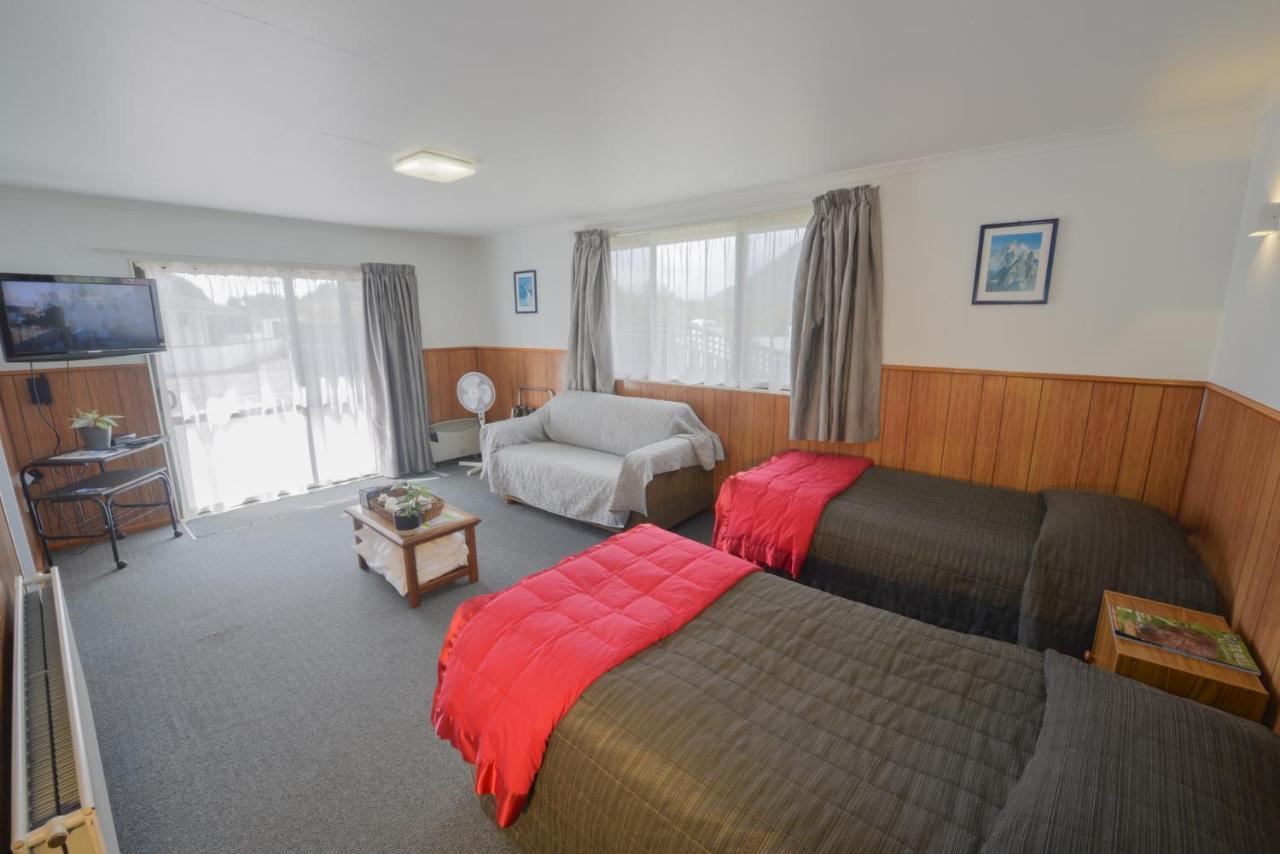 Wilderness Motel Accommodation Haast Zewnętrze zdjęcie