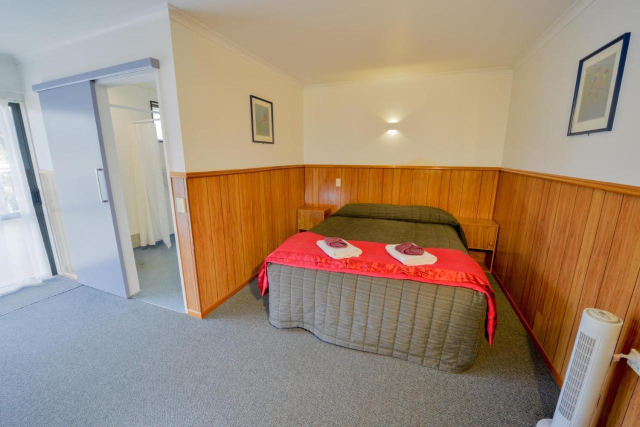 Wilderness Motel Accommodation Haast Zewnętrze zdjęcie